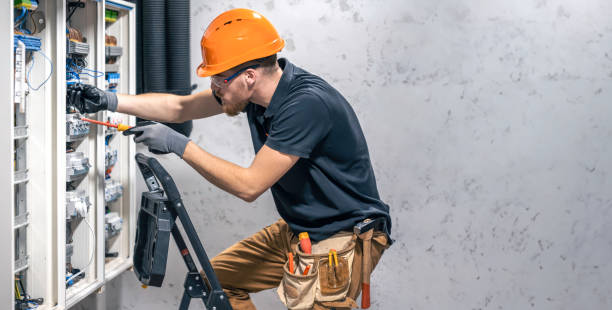 Best Circuit Breaker Repair  in Corsicana, TX